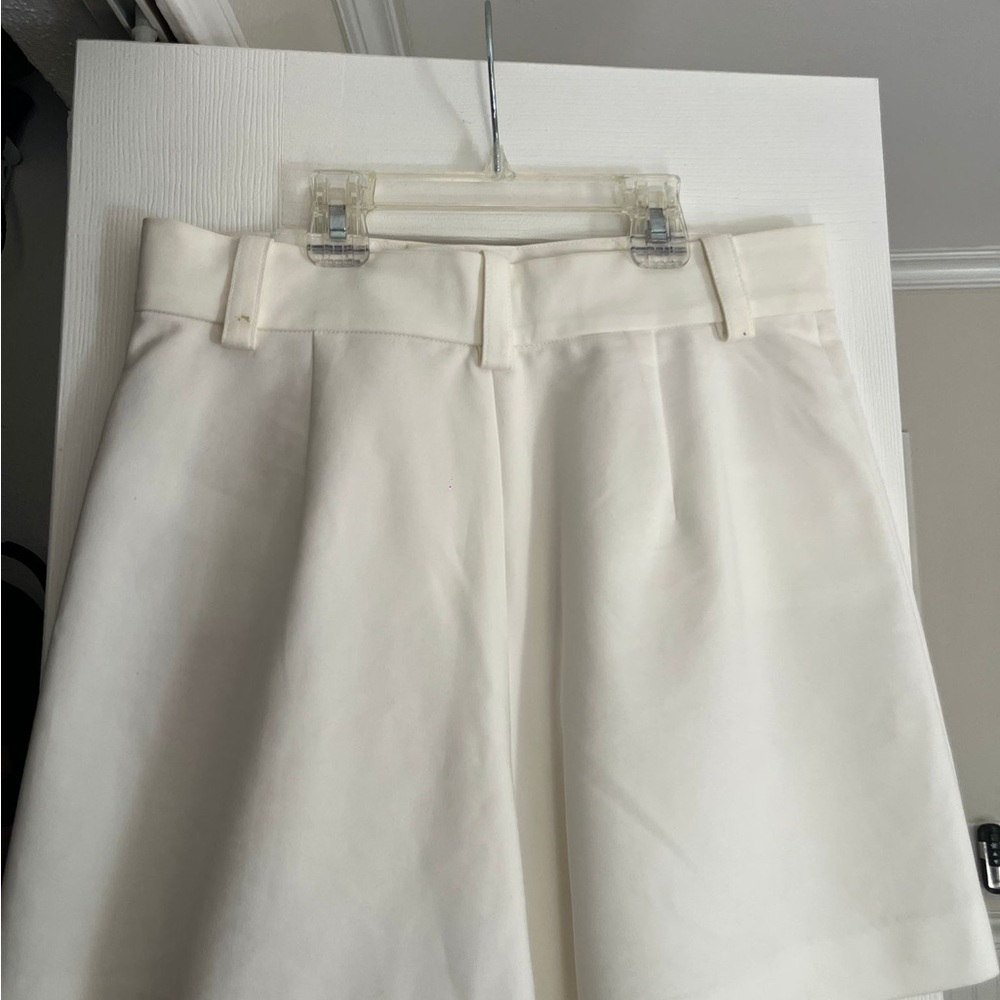 Zara Cream Women's Bermudas